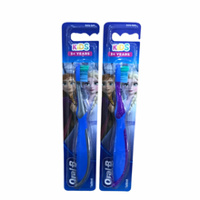 Load image into Gallery viewer, Oral-B Disney Frozen II Toothbrush, 3+ Years
