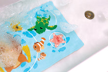 Load image into Gallery viewer, Dreambaby Anti-Slip Bath Mat With Heat Sensing Indicator