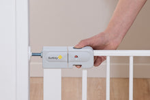 Load image into Gallery viewer, Safety 1st Auto Close Metal Gate