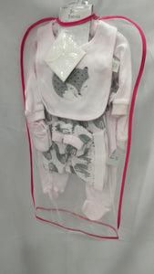 8 Piece Baby Gift Set, Newborn 0-3 Months - Pink